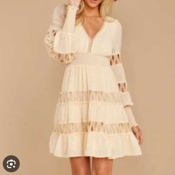 Champagne & Strawberry Anthropologie Small Cream Tiered Long Sleeve Dress - Picture 10 of 10